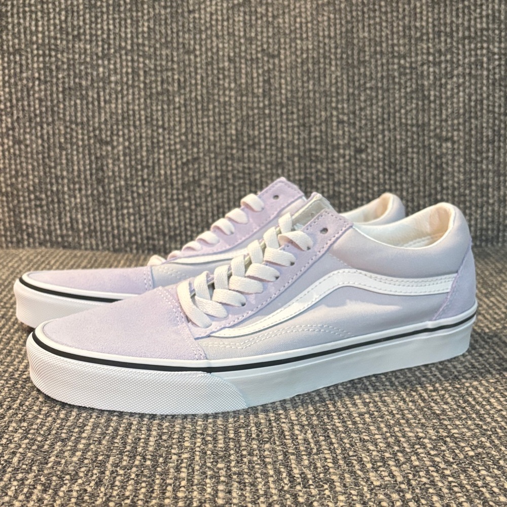 Vans Old Skool Color Theory Sneakers - Halogen Blue - NIB - Men 8.5/Women 10